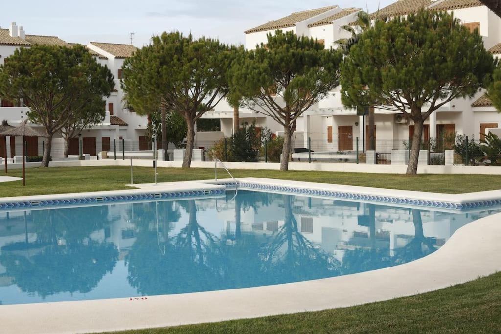 Precioso Apartamento A 700 M Del Mar Chiclana de la Frontera Eksteriør bilde